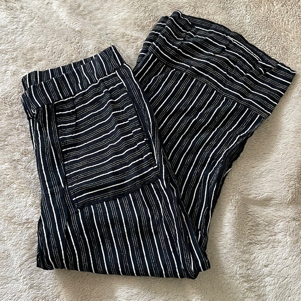LOFT petite wide leg cropped pant